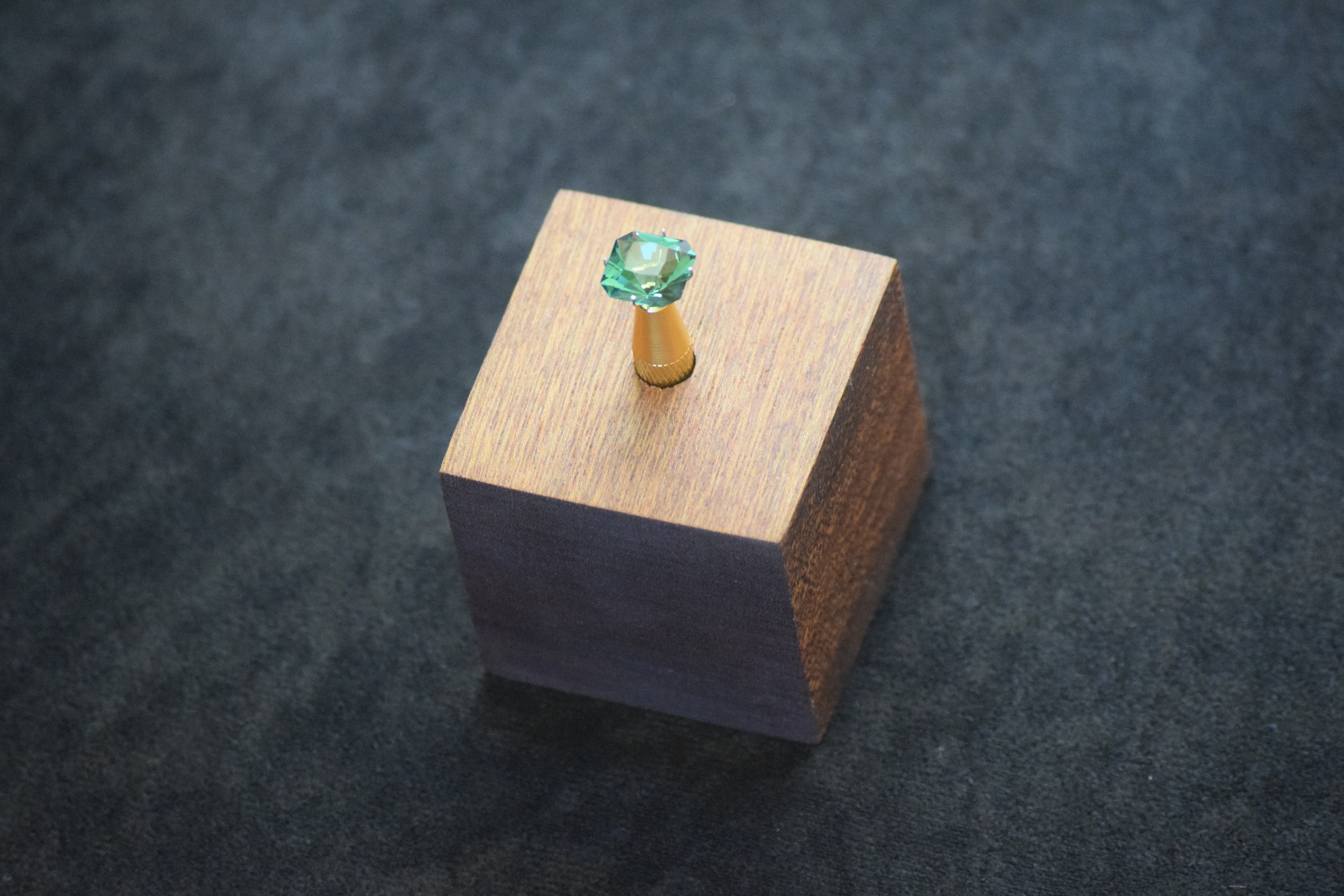 Gemstone Display - sapele photo 10