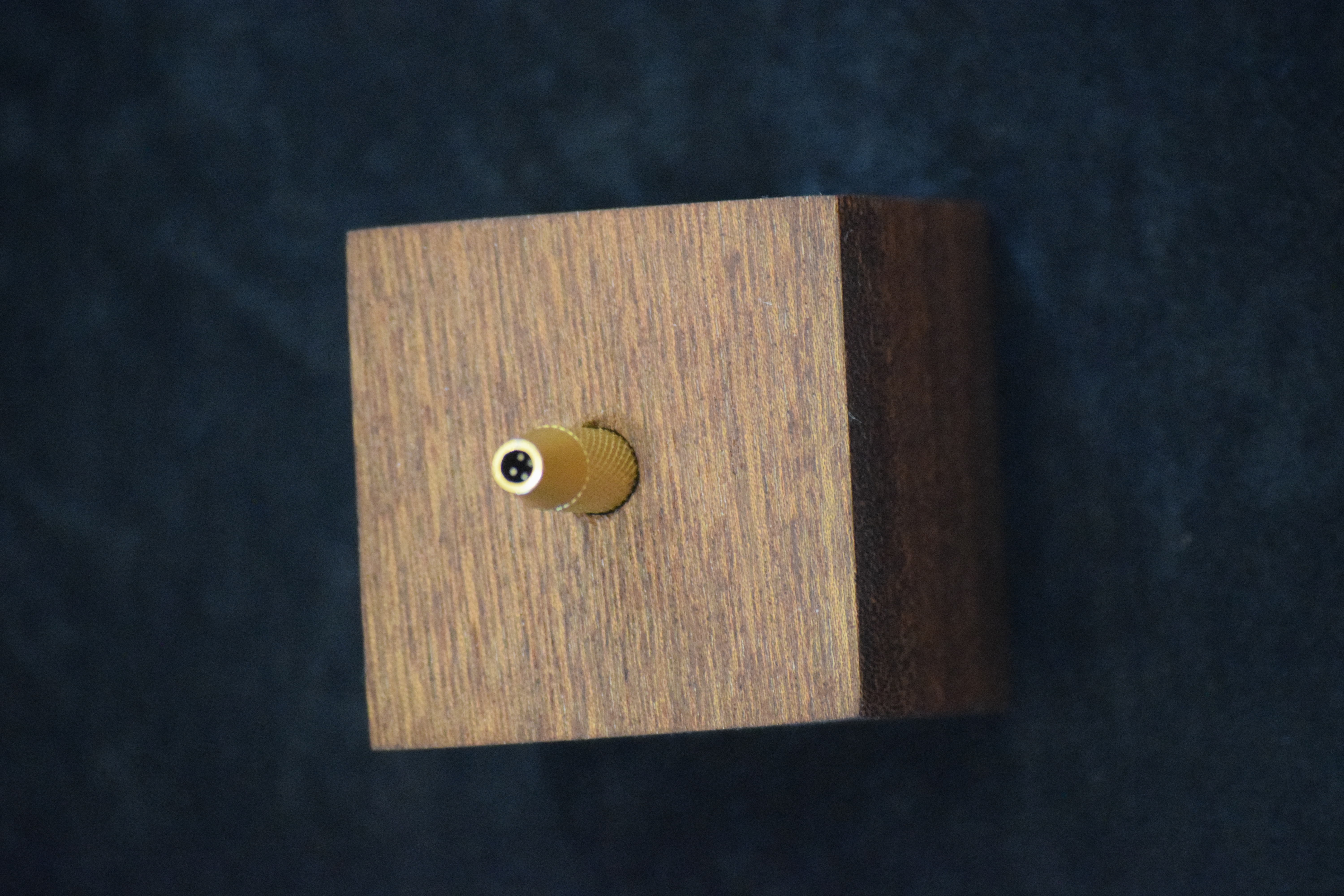 Gemstone Display - sapele photo 12