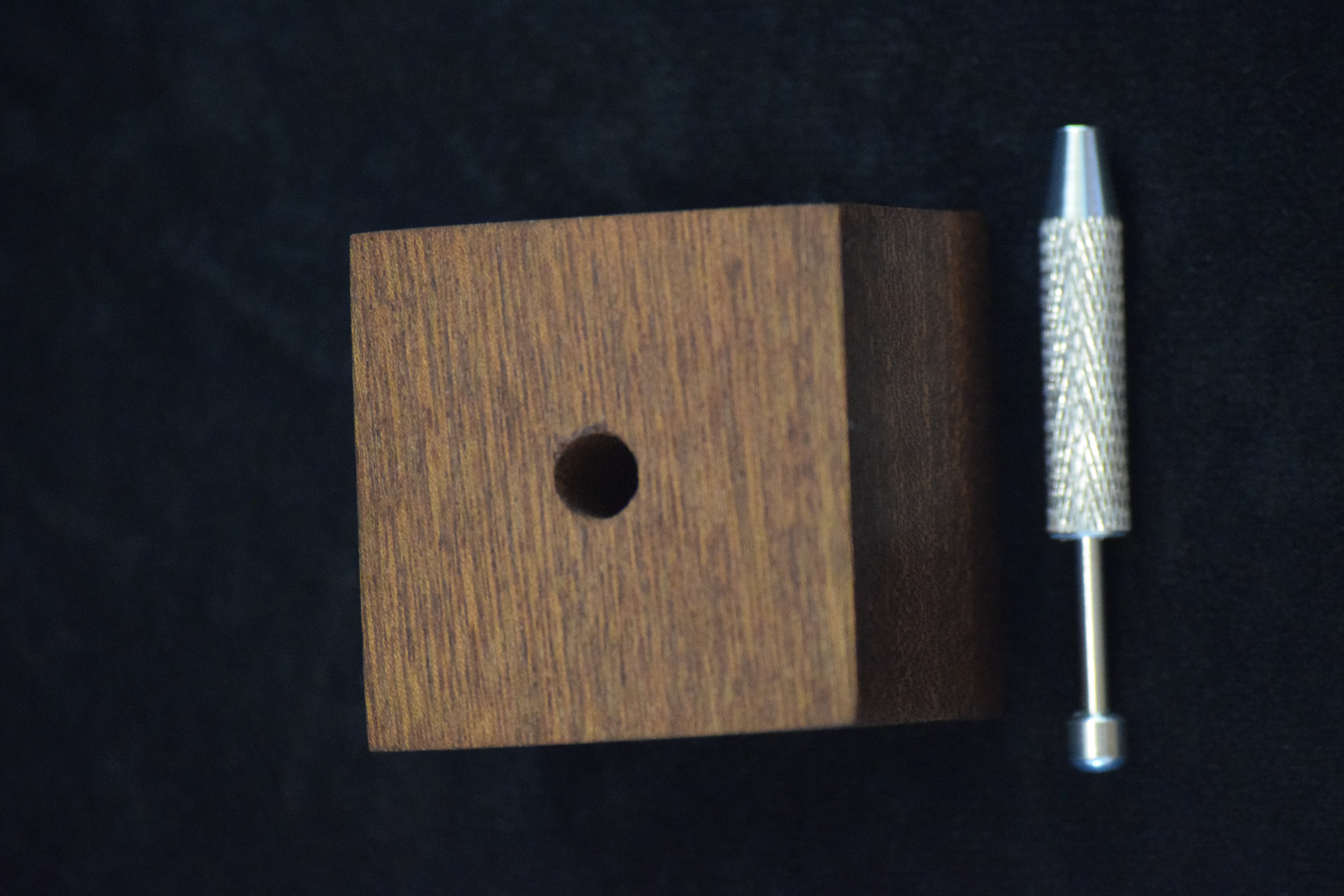 Gemstone Display - sapele photo 5