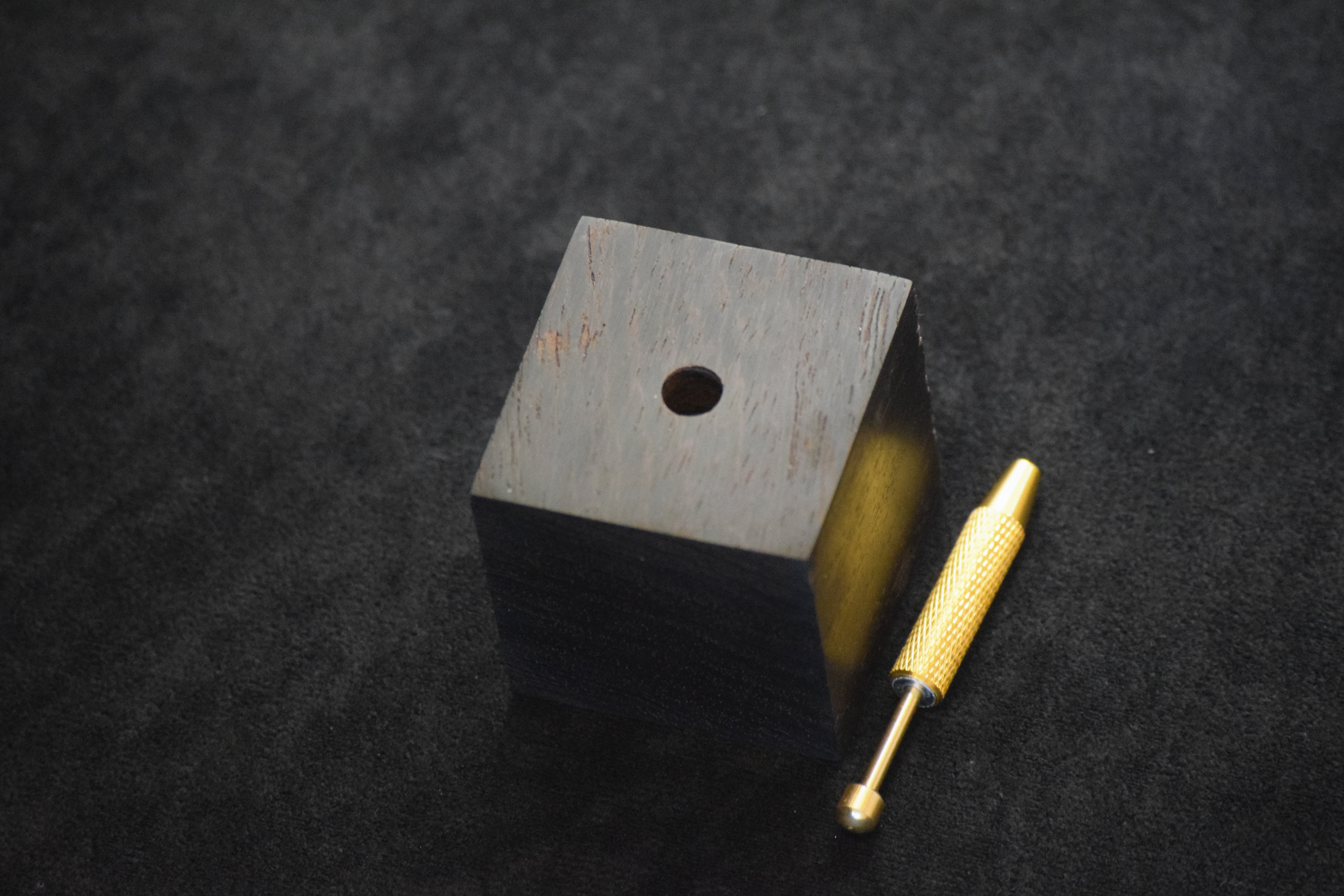 Gemstone Display - Wenge photo 8